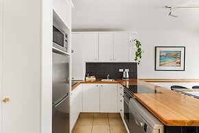 Waiheke Island - Onetangi Beachfront Apartments