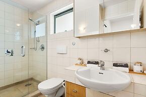 Waiheke Island - Onetangi Beachfront Apartments