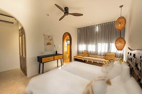 Sunrise Ocean Villa 4BR Tan Thanh Beach