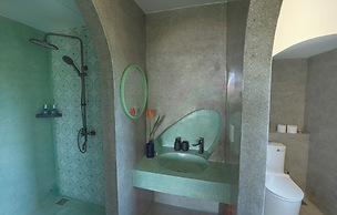 Sunrise Ocean Villa 4BR Tan Thanh Beach