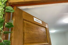 Villa Espinoza Beach Resort Nasugbu