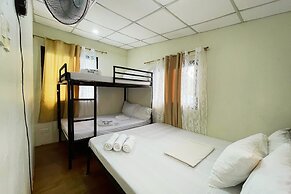 Villa Espinoza Beach Resort Nasugbu