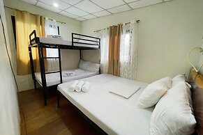 Villa Espinoza Beach Resort Nasugbu