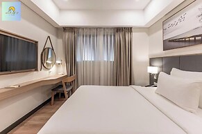 Landmark 81 Skyscraper