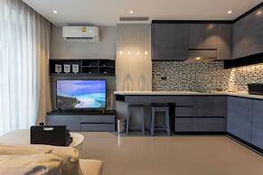 City Gate Kamala 5 Rated  P209 c33