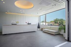 Phos Hotel Adults Only