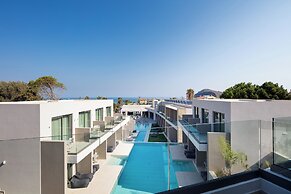 Phos Hotel Adults Only