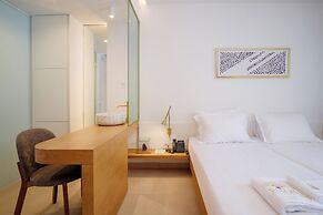 Phos Hotel Adults Only