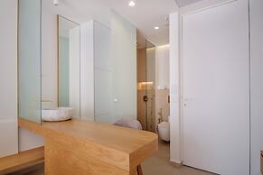 Phos Hotel Adults Only