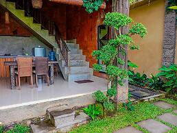 Dukuh Ubud Villas