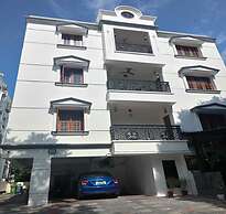 Central Retreat By Luxe Downtown