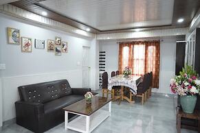 Hill Side Inn By Purple Tree Villa