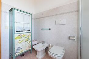 4018 Margaret House by Barbarhouse