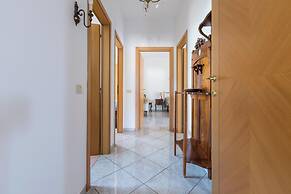 4018 Margaret House by Barbarhouse