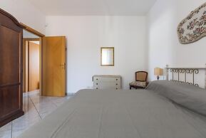 4018 Margaret House by Barbarhouse