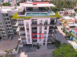 A Amenities Location Sleeps 6