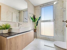 Sanders Mythical Blue Villas