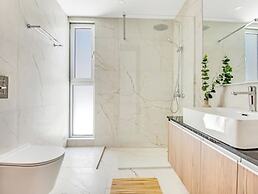 Sanders Mythical Blue Villas