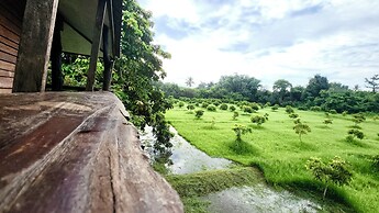 Natura Ravee Greenstay