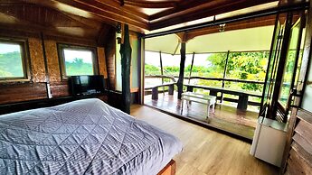 Natura Ravee Greenstay