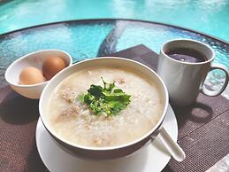 Natura Ravee Greenstay