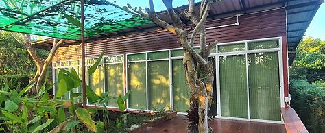 Natura Ravee Greenstay