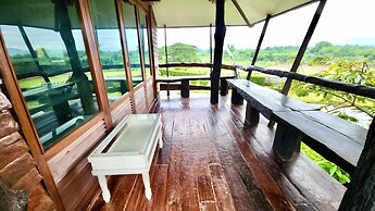 Natura Ravee Greenstay