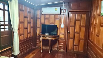 Natura Ravee Greenstay