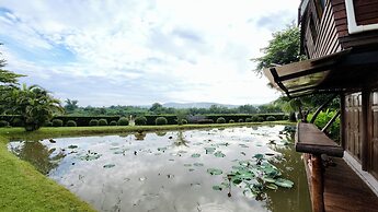 Natura Ravee Greenstay