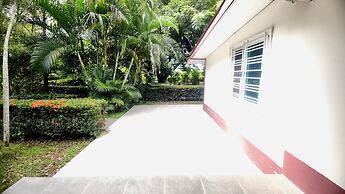 Natura Ravee Greenstay