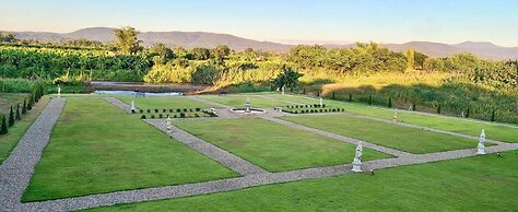 Natura Ravee Greenstay