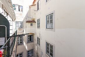 Santos Tiny Studio II by Homing