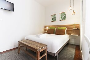 Santos Tiny Studio II by Homing