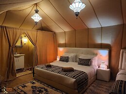 Dounia Luxury Camp