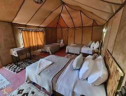 Dounia Luxury Camp