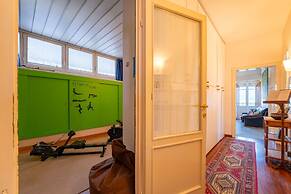 Elegante Rifugio sul Lago by Wonderful Italy