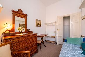 Elegante Rifugio sul Lago by Wonderful Italy