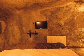 İsadora Cave Cappadocia