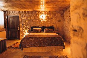 İsadora Cave Cappadocia