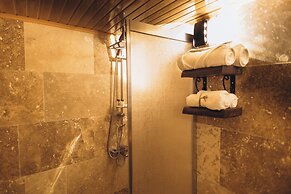 İsadora Cave Cappadocia