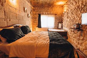 İsadora Cave Cappadocia