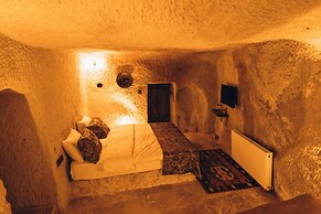 İsadora Cave Cappadocia