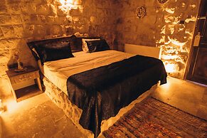 İsadora Cave Cappadocia