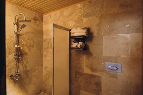 İsadora Cave Cappadocia