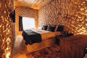 İsadora Cave Cappadocia