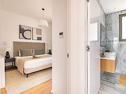 Sanders Olive Shared Pool Apartments