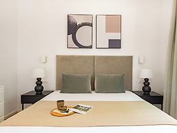 Sanders Olive Shared Pool Apartments