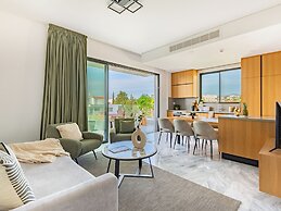 Sanders Olive Shared Pool Apartments