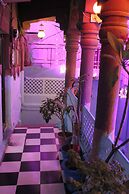 Kesar Heritage Guest House