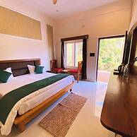 Maulyar Forest Resort